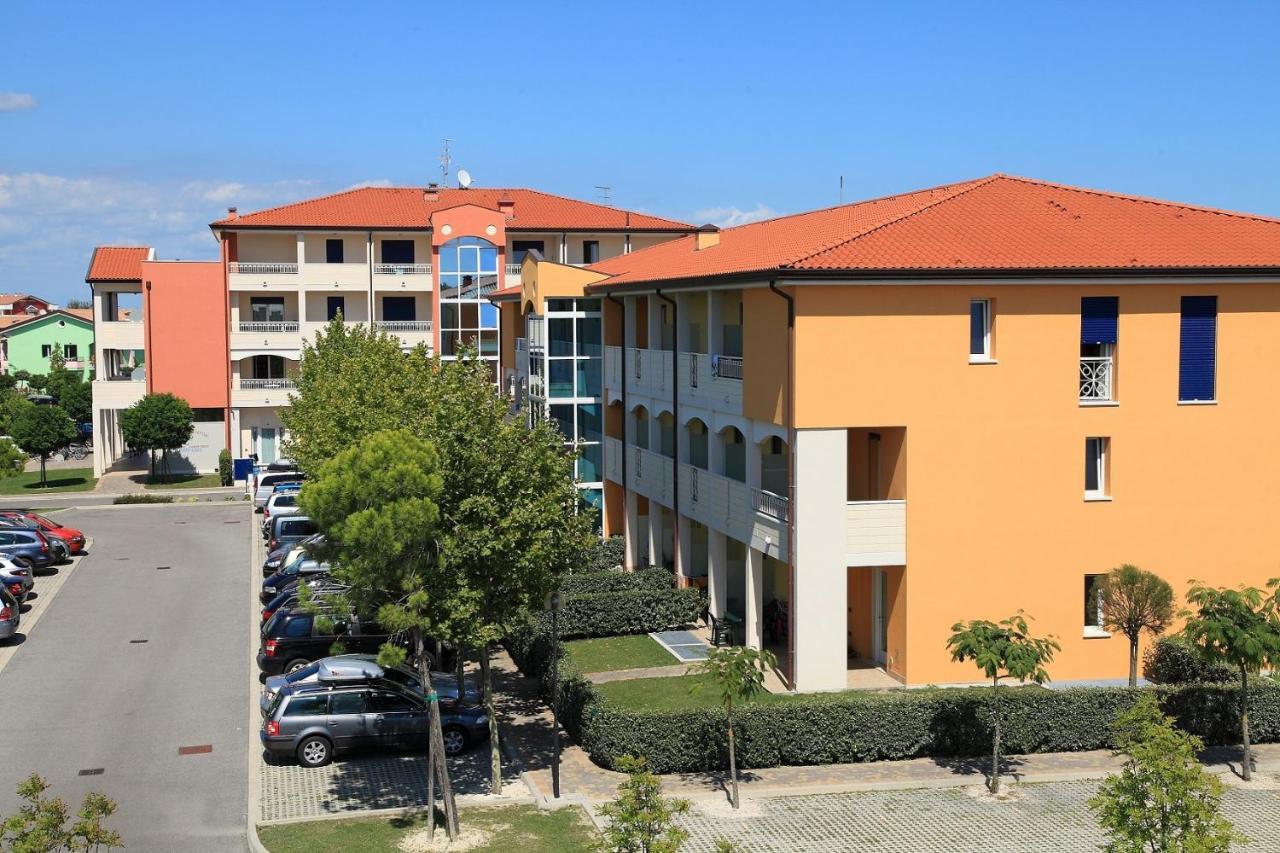 Pini Village Lido Altanea Caorle Exterior photo